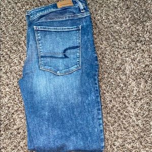 American Eagle High Ruse Super Stretch Jegging